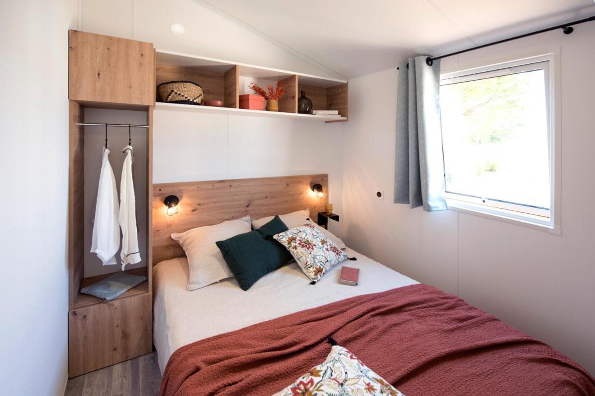 Camping Le Rey Louvie Juzon Extérieur photo