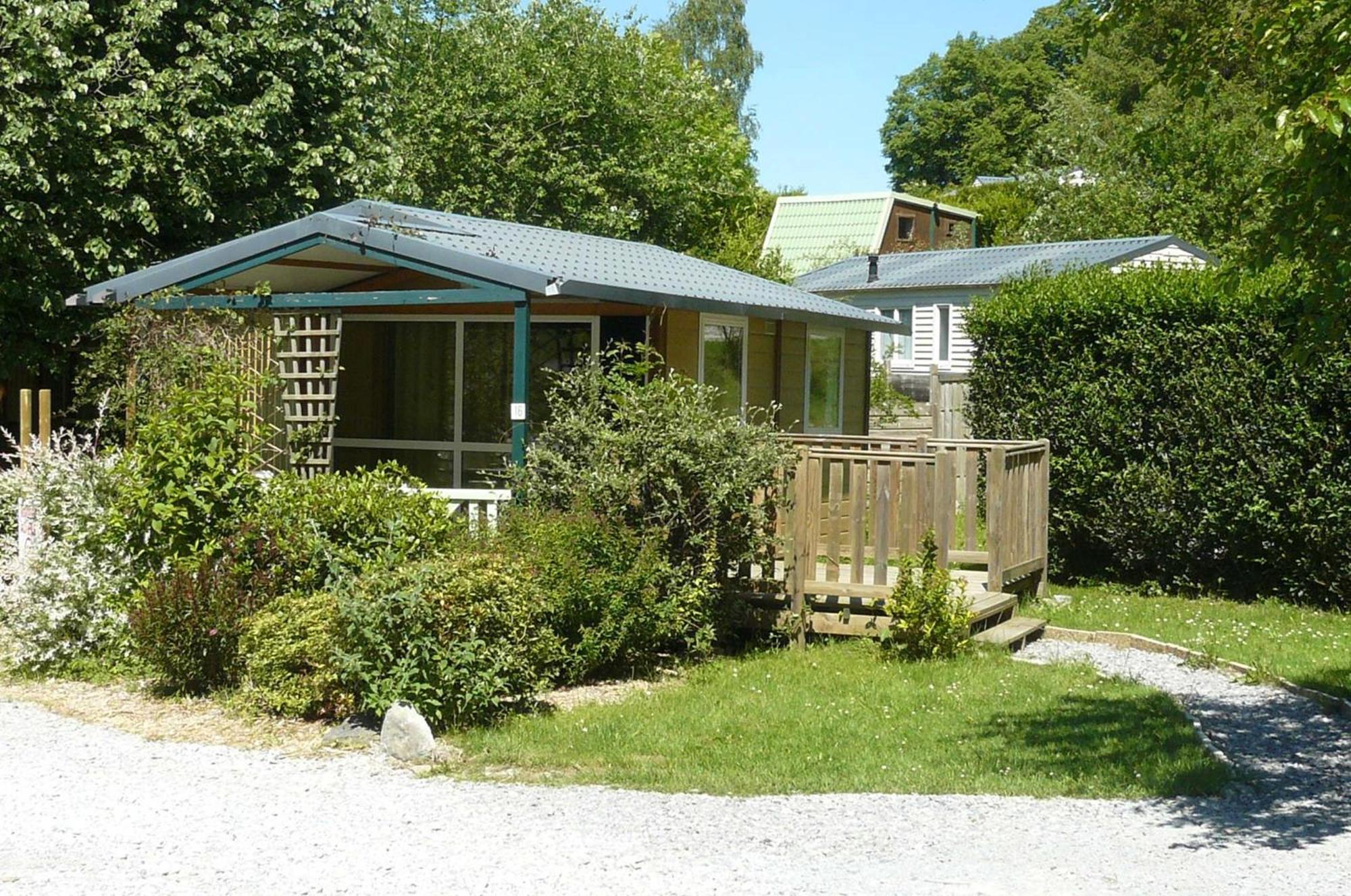 Camping Le Rey Louvie Juzon Extérieur photo