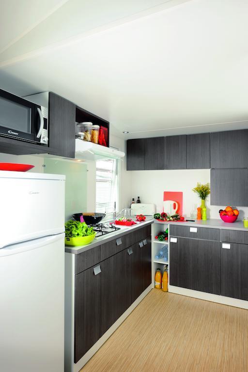 Camping Le Rey Louvie Juzon Chambre photo