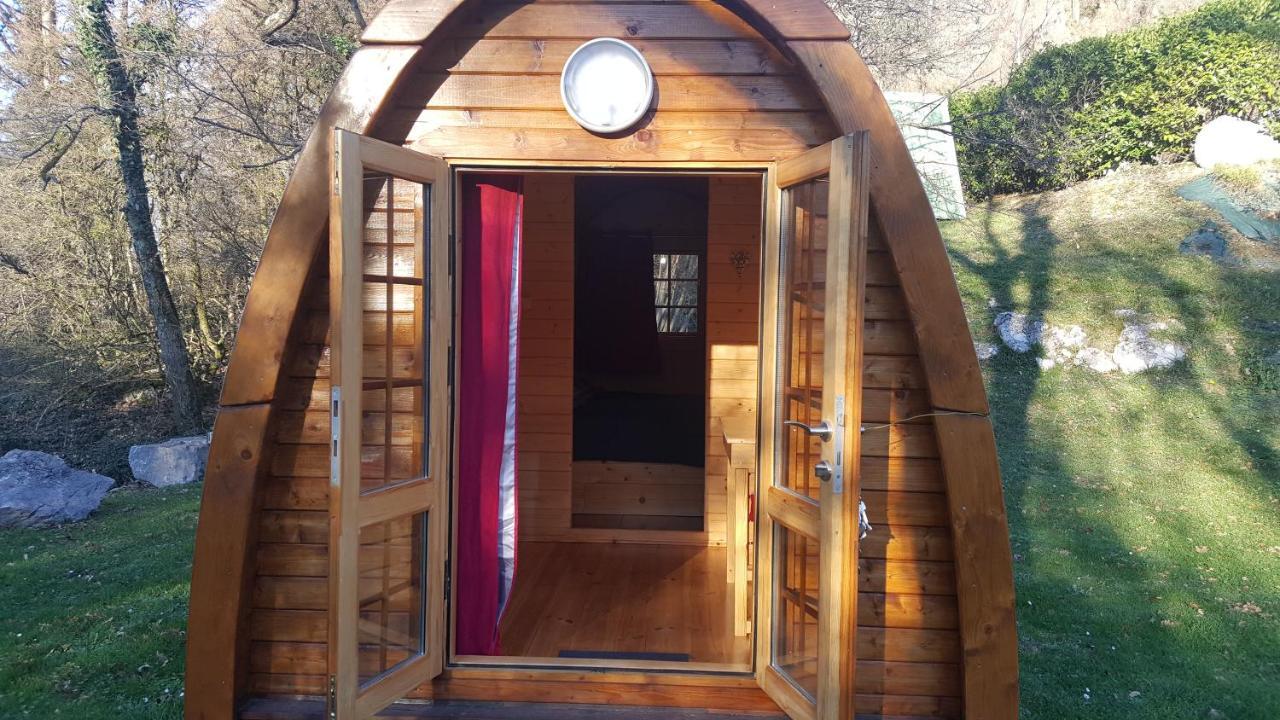 Camping Le Rey Louvie Juzon Extérieur photo
