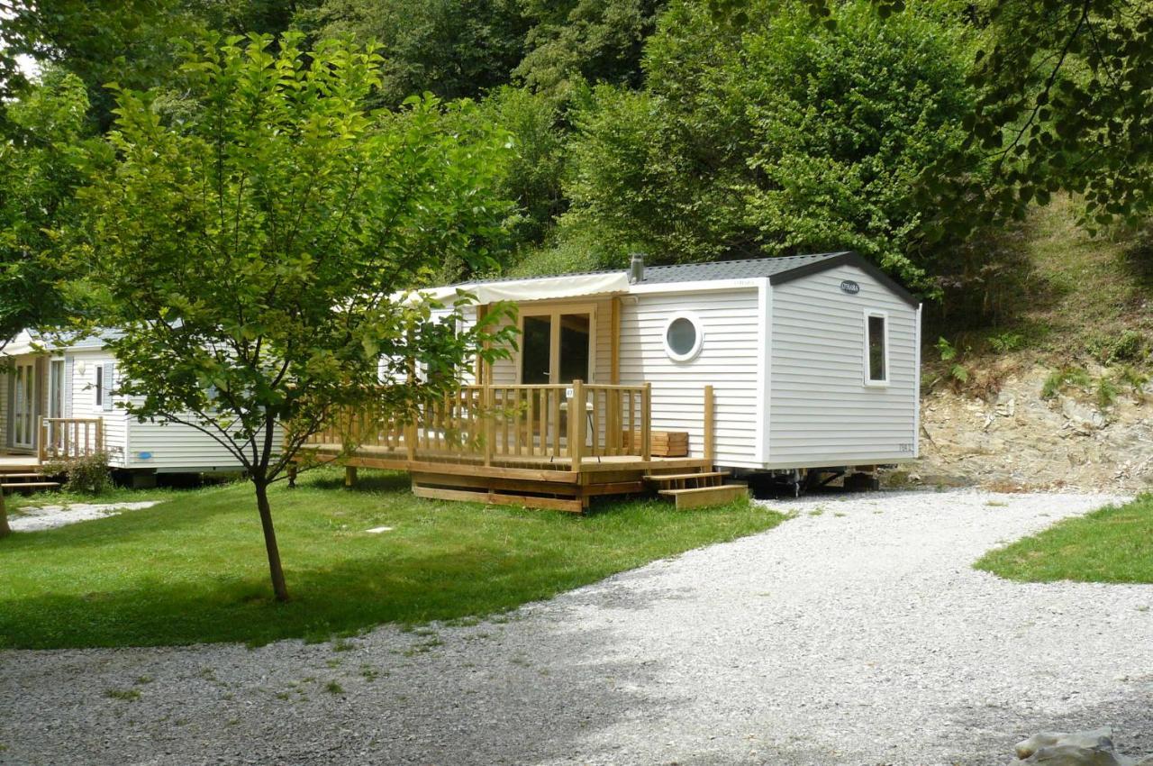Camping Le Rey Louvie Juzon Extérieur photo